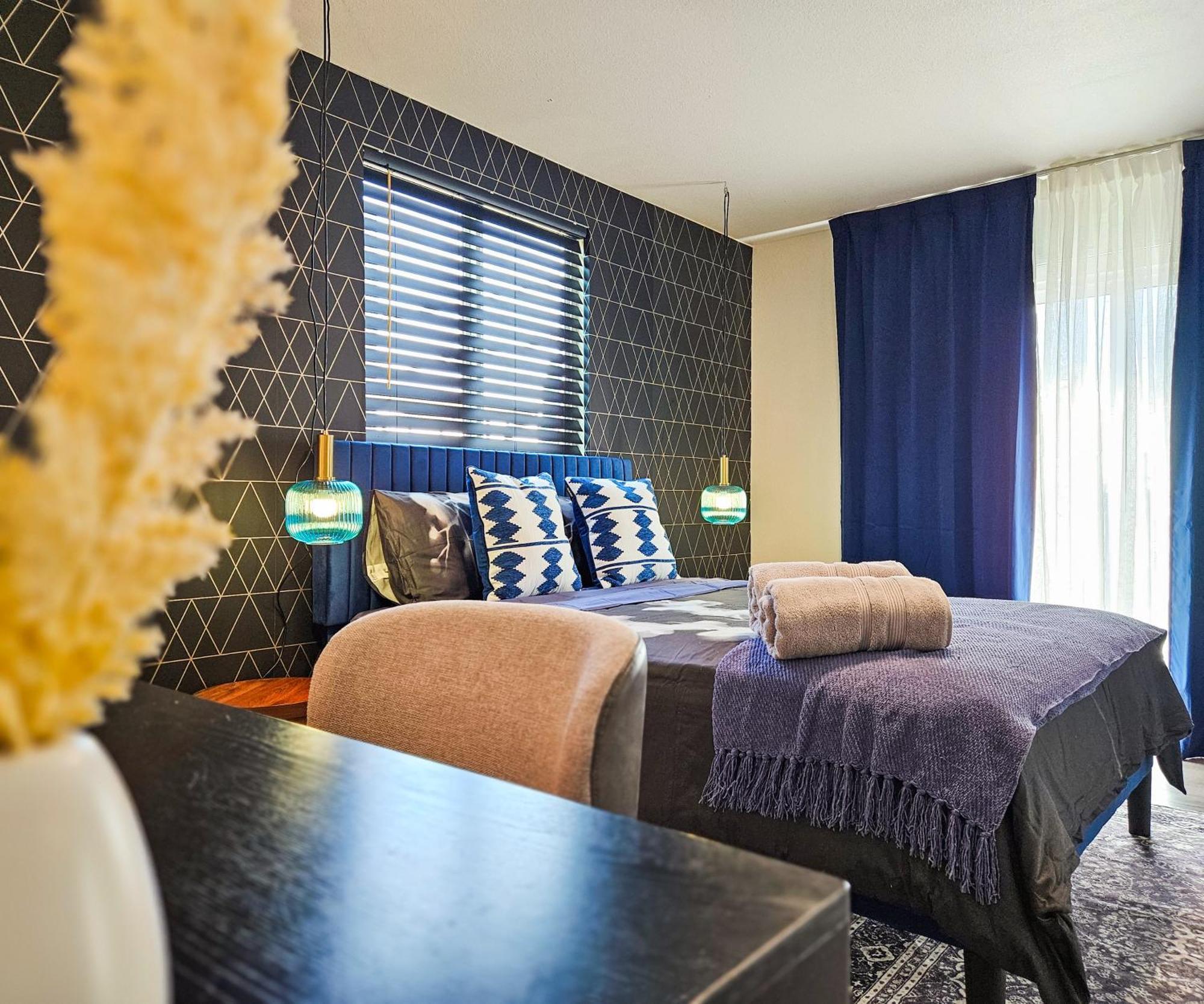 Forty First Place - Boutique Albergue
